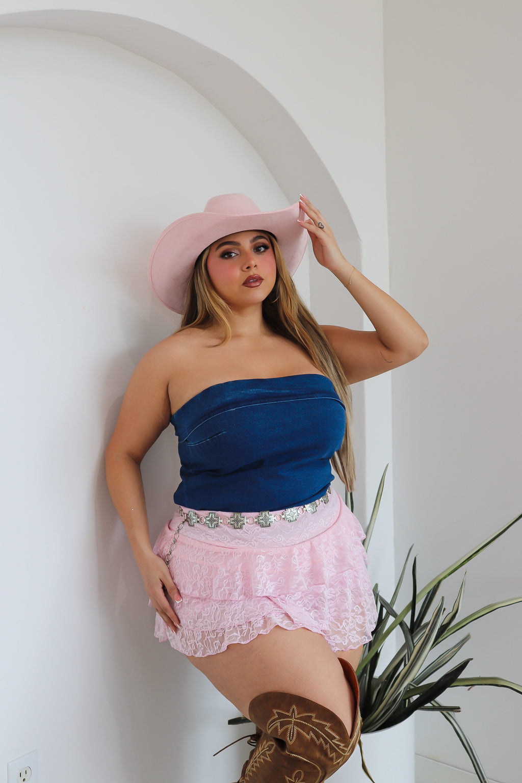 Cadence concho belt