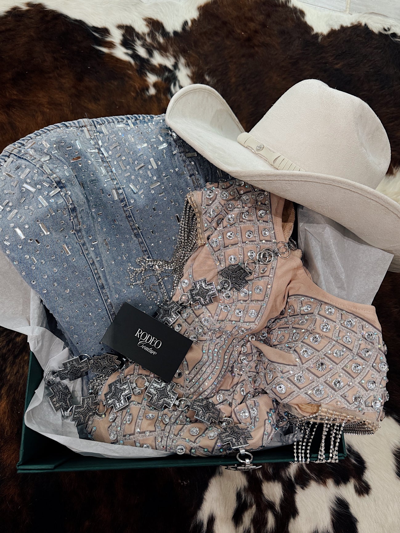Cowgirl Couture Mystery Box | S-3XL