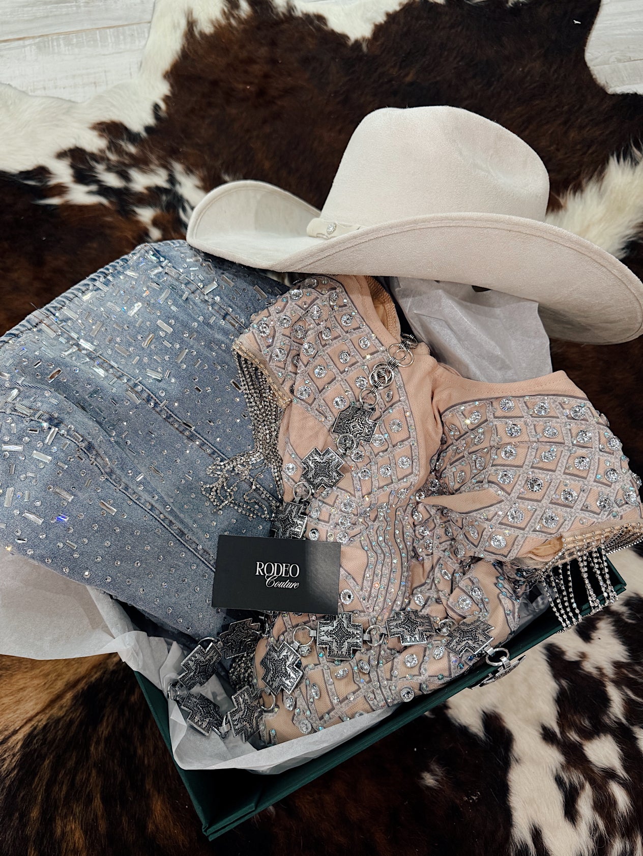 Cowgirl Couture Mystery Box | S-3XL