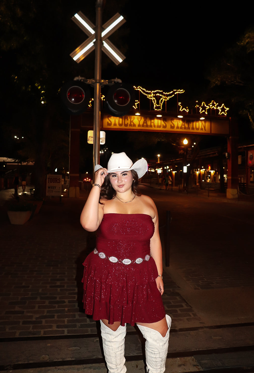 Ruby glitter dress | PLUS